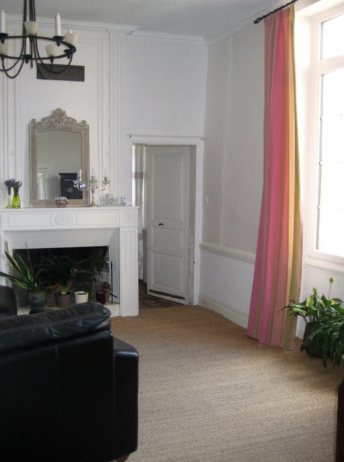 Bed and breakfast Chambre d'Hôtes Oiron Extérieur photo